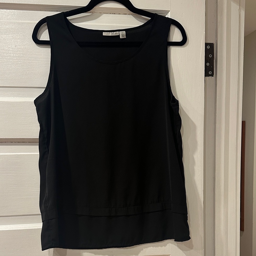 Halogen Classic Black Sleeveless Blouse
